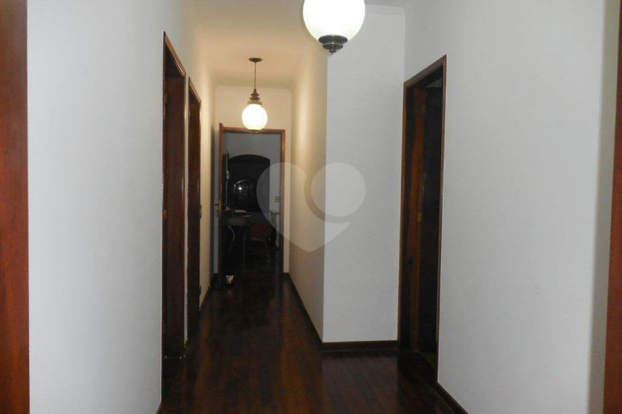 Casa à venda com 3 quartos, sendo 1 suíte, em Piraporinha, Diadema, SP