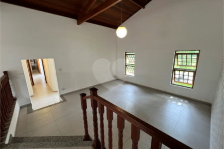 Casa à venda ou para alugar com 4 quartos, sendo 3 suítes, no condomínio Estância Marambaia, Vinhedo - SP