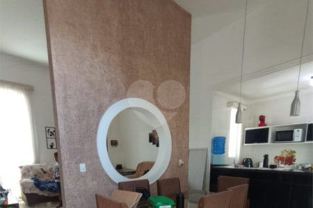 Casa à venda com 2 quartos, sendo 1 suíte, em Residencial Vasques Martins, Votorantim, SP