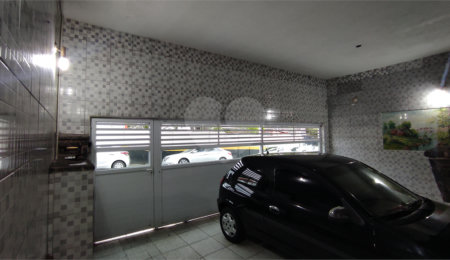 Sobrado à venda ou para alugar com 5 quartos, sendo 1 suíte, em Vila Parque Jabaquara, São Paulo, SP