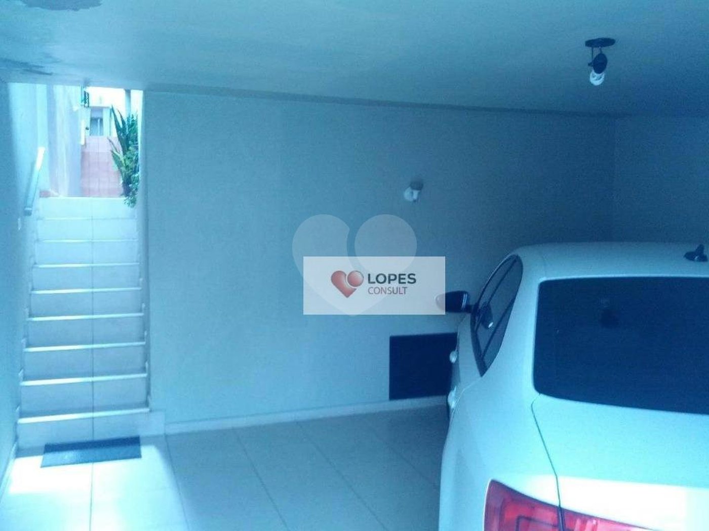 Sobrado à venda com 3 quartos, sendo 1 suíte, em Jardim das Palmas, São Paulo, SP
