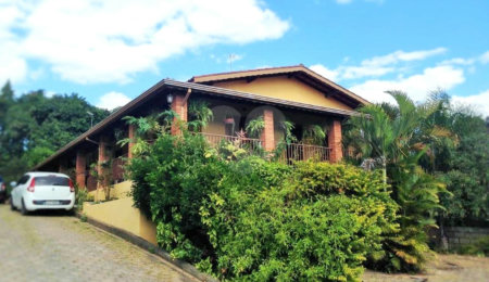 Casa à venda com 4 quartos em Capela, Vinhedo, SP