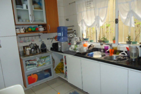 Casa à venda com 3 quartos, sendo 1 suíte, em Jardim das Vertentes, São Paulo, SP