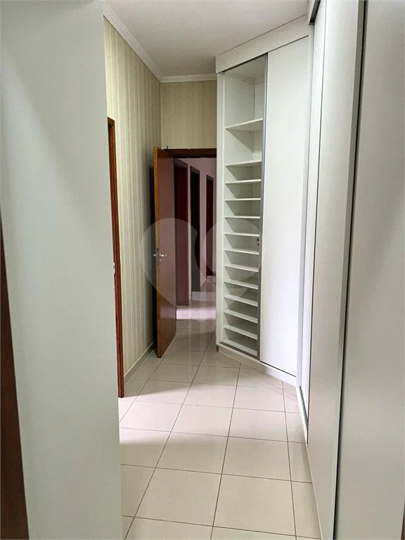 Casa à venda com 3 quartos, sendo 1 suíte,  em Pinheirinho, Vinhedo, SP