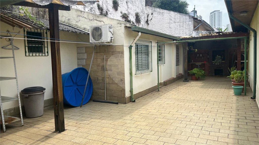 Casa à venda com 3 quartos, sendo 2 suítes, em Lapa, São Paulo, SP