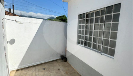 Casa Térrea à venda ou para alugar com 1 quarto em Campo Grande, Rio de Janeiro, RJ