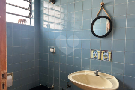 Casa à venda com 5 quartos, sendo 2 suítes, em Alto da Boa Vista, São Paulo, SP