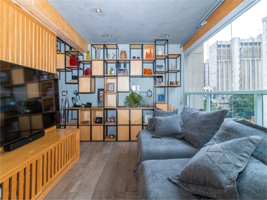 Apartamento à venda com 3 quartos, sendo 2 suítes,  em Perdizes, São Paulo, SP
