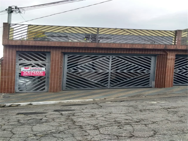 Sobrado à venda com 3 quartos em Santana, São Paulo, SP