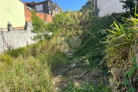 Terreno à venda em Jardim Alvinópolis, Atibaia, SP