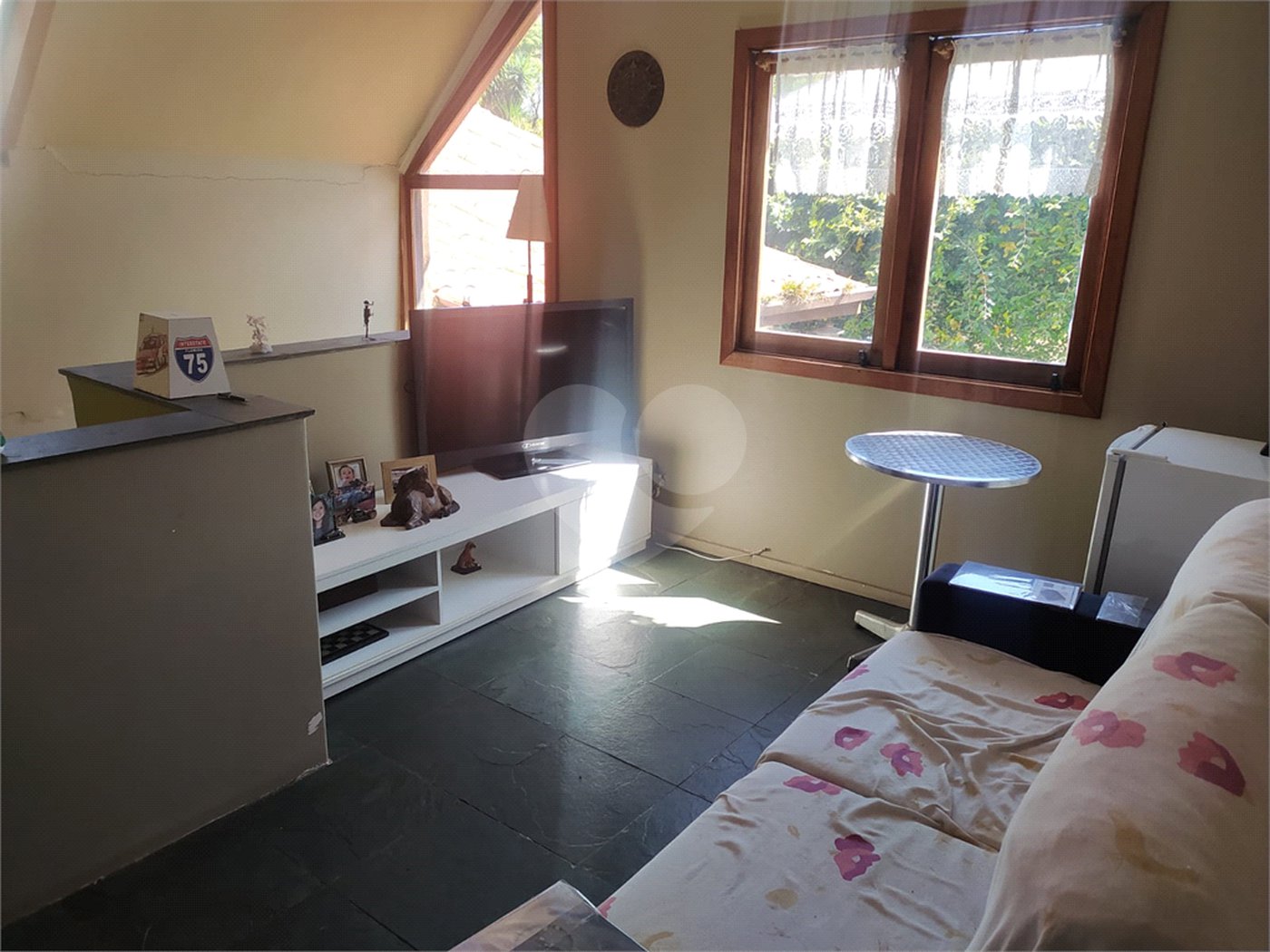 Sobrado à venda com 4 quartos, sendo 1 suíte, em Chácara Monte Alegre, São Paulo, SP