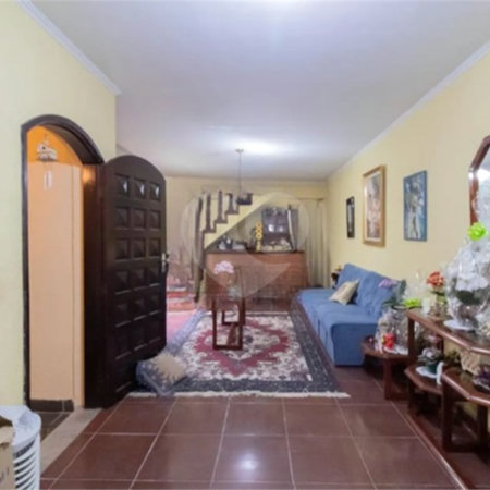 Casa à venda com 3 quartos, sendo 2 suítes,  em Jardim Santa Mena, Guarulhos, SP