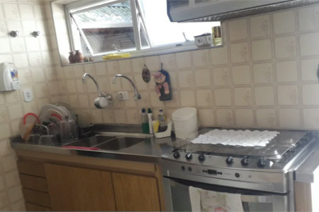 Casa à venda com 3 quartos, sendo 2 suítes,  em Jardim Leonor, São Paulo, SP