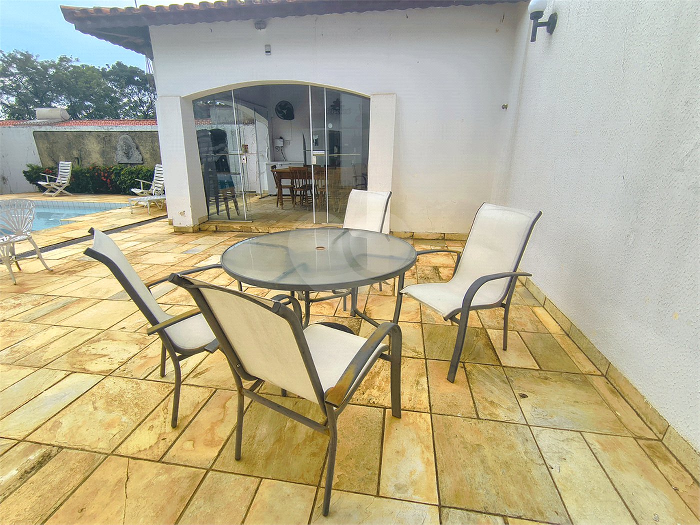 Casa à venda com 5 quartos, sendo 4 suítes, em Jardim Dom Bosco, Indaiatuba, SP
