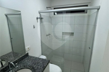 Casa à venda com 3 suítes no condomínio Brisa 1, Mogi das Cruzes - SP