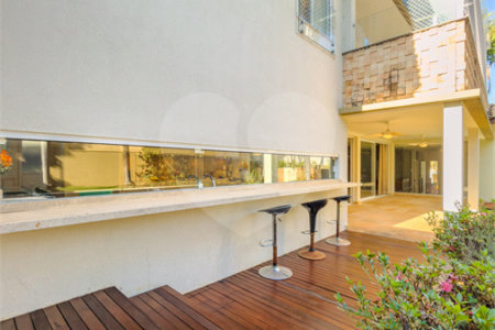 Casa à venda com 4 suítes no condomínio Villa Borghese, Indaiatuba - SP