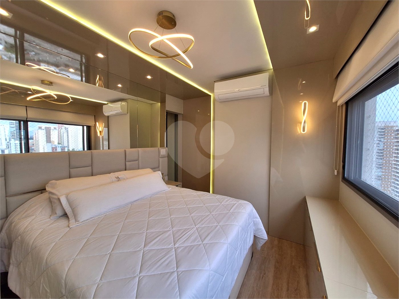 Apartamento à venda com 4 quartos, sendo 2 suítes,  em Chácara Flora, São Paulo, SP