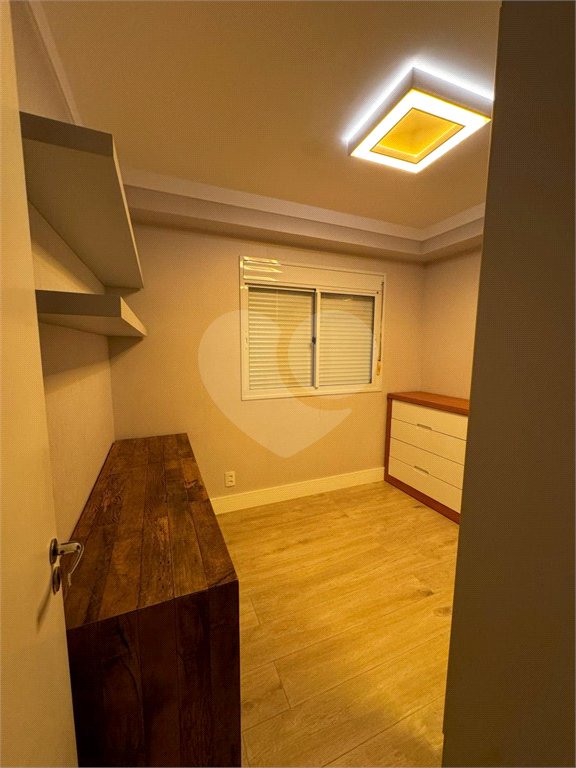 Apartamento à venda com 2 quartos, sendo 1 suíte,  em Jardim Vazani, São Paulo, SP