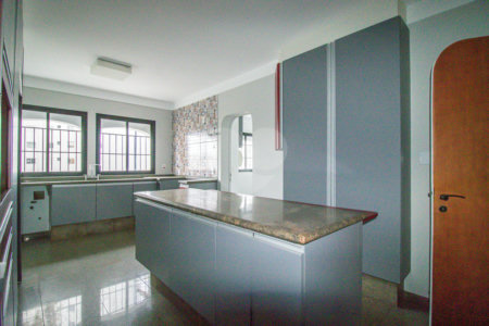 Apartamento à venda com 4 suítes em Jardim Marajoara, São Paulo, SP