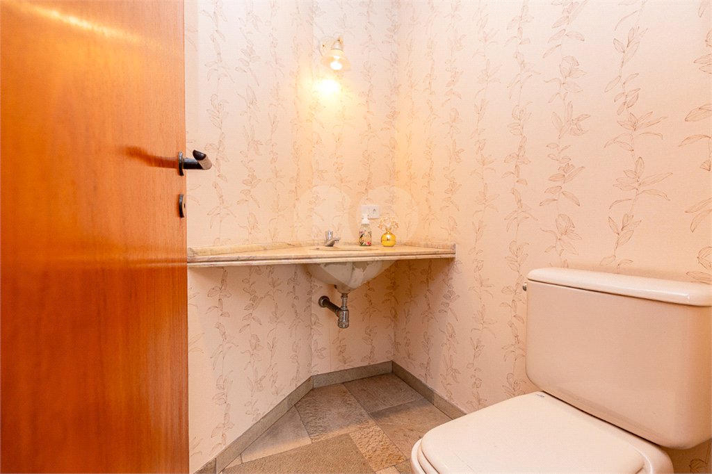 Apartamento à venda com 4 quartos, sendo 2 suítes, em Brooklin, São Paulo, SP