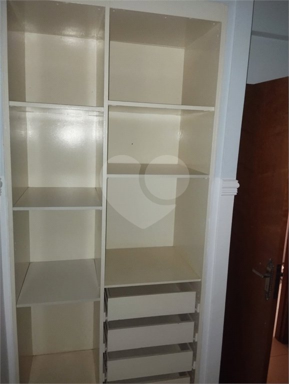 Apartamento à venda com 3 quartos, sendo 1 suíte, no Centro, Araraquara, SP