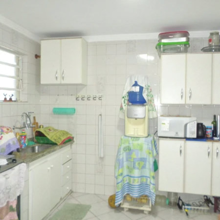 Casa à venda com 6 quartos, sendo 2 suítes, em Vila Universitária, São Paulo, SP