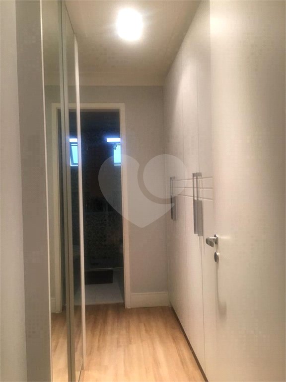 Apartamento à venda com 3 suítes em Vila Bertioga, São Paulo, SP