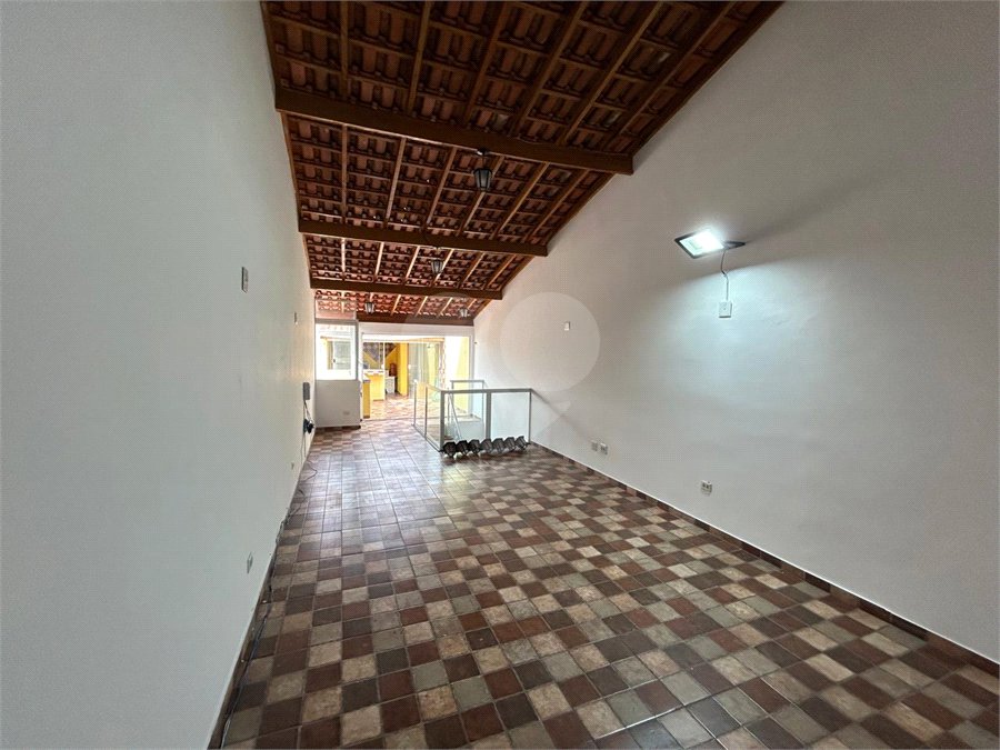 Casa de Vila para alugar com 4 suítes em Vila Romana, São Paulo, SP