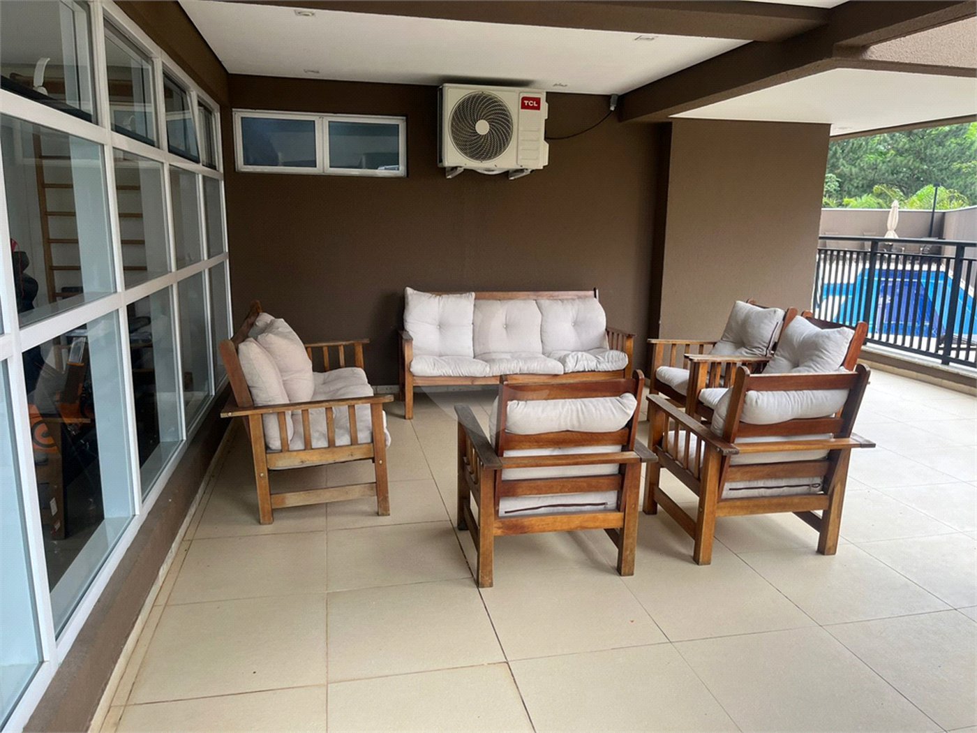 Apartamento à venda com 2 quartos, sendo 1 suíte,  em Melville Empresarial I e II, Barueri, SP