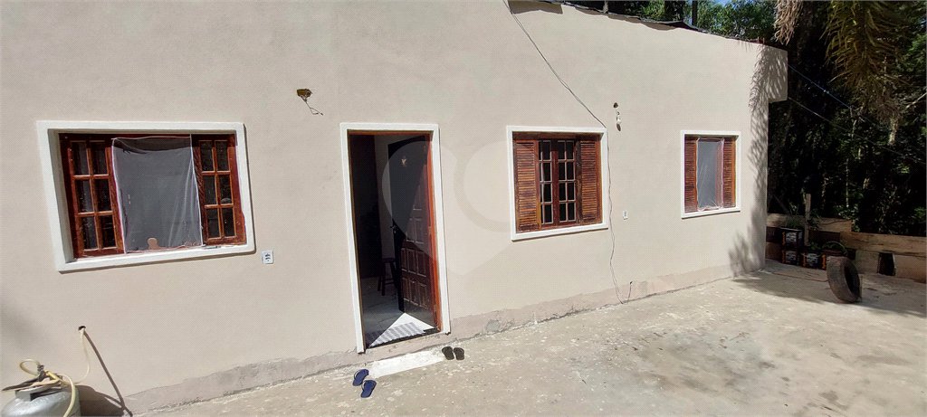 Casa à venda com 2 quartos no condomínio Sausalito, Mairiporã - SP