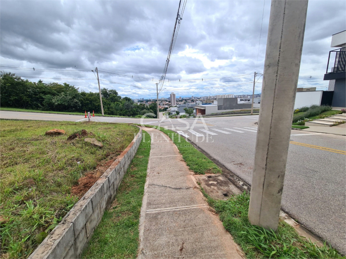 Terreno em condomínio à venda em Jardim Vila São Domingos, Sorocaba, SP