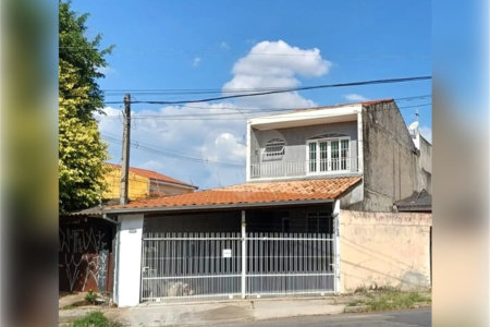 Casa à venda com 3 quartos, sendo 1 suíte, em Vila Nova Sorocaba, Sorocaba, SP