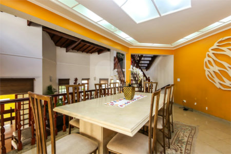 Casa à venda com 5 quartos, sendo 3 suítes, em City América, São Paulo, SP