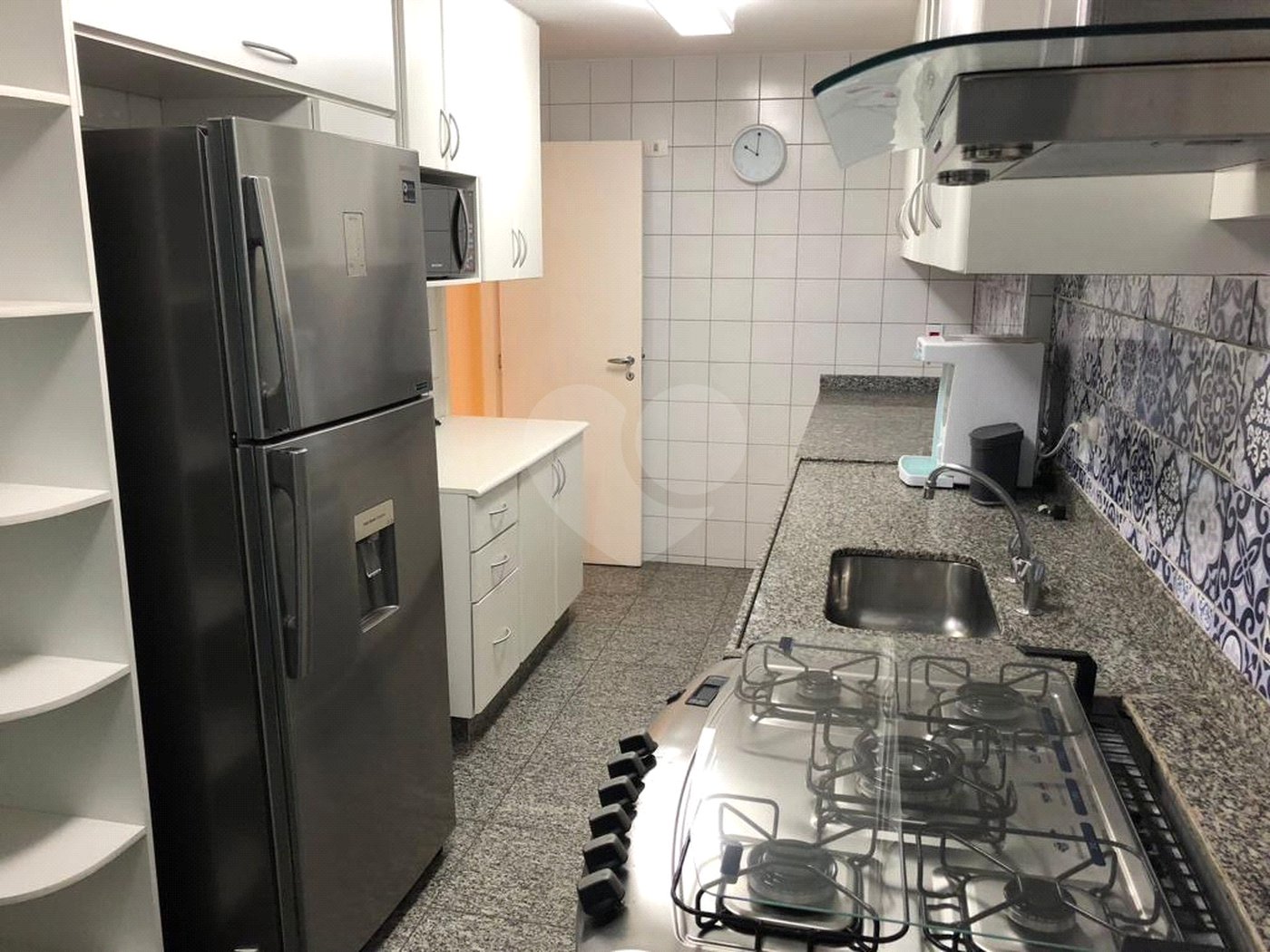 Apartamento à venda com 3 quartos, sendo 2 suítes,  em Paraíso do Morumbi, São Paulo, SP