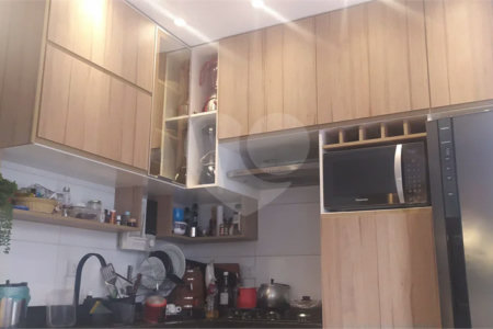 Casa à venda com 2 suítes no condomínio Residencial Veneza, São Paulo - SP