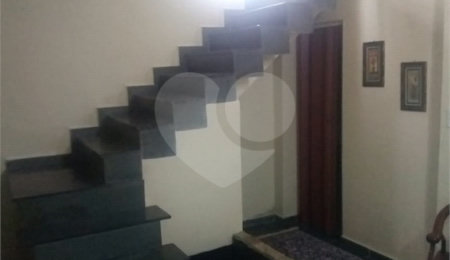 Sobrado à venda com 2 quartos em Santana, São Paulo, SP