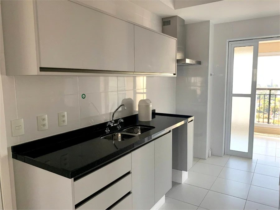 Apartamento à venda ou para alugar com 3 suítes em Santo Amaro, São Paulo, SP