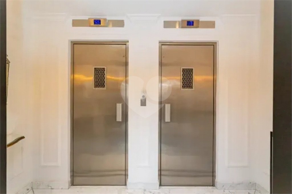 Apartamento à venda com 4 quartos, sendo 3 suítes, em Itaim Bibi, São Paulo, SP