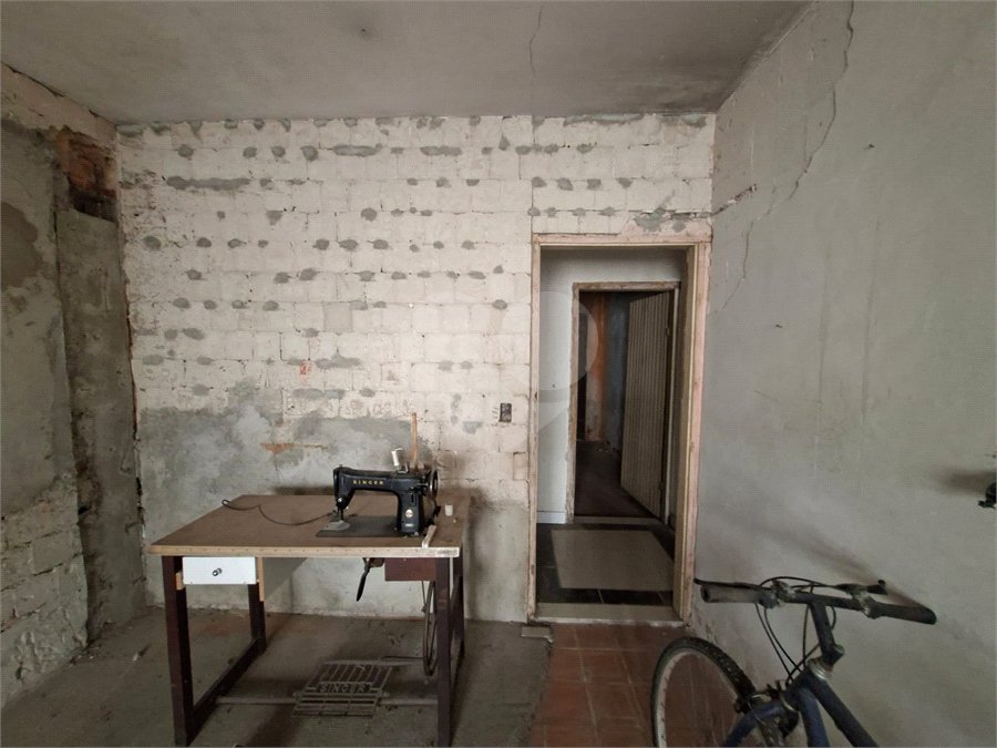 Casa à venda com 2 quartos, sendo 1 suíte, em Vila Galvão, Guarulhos, SP