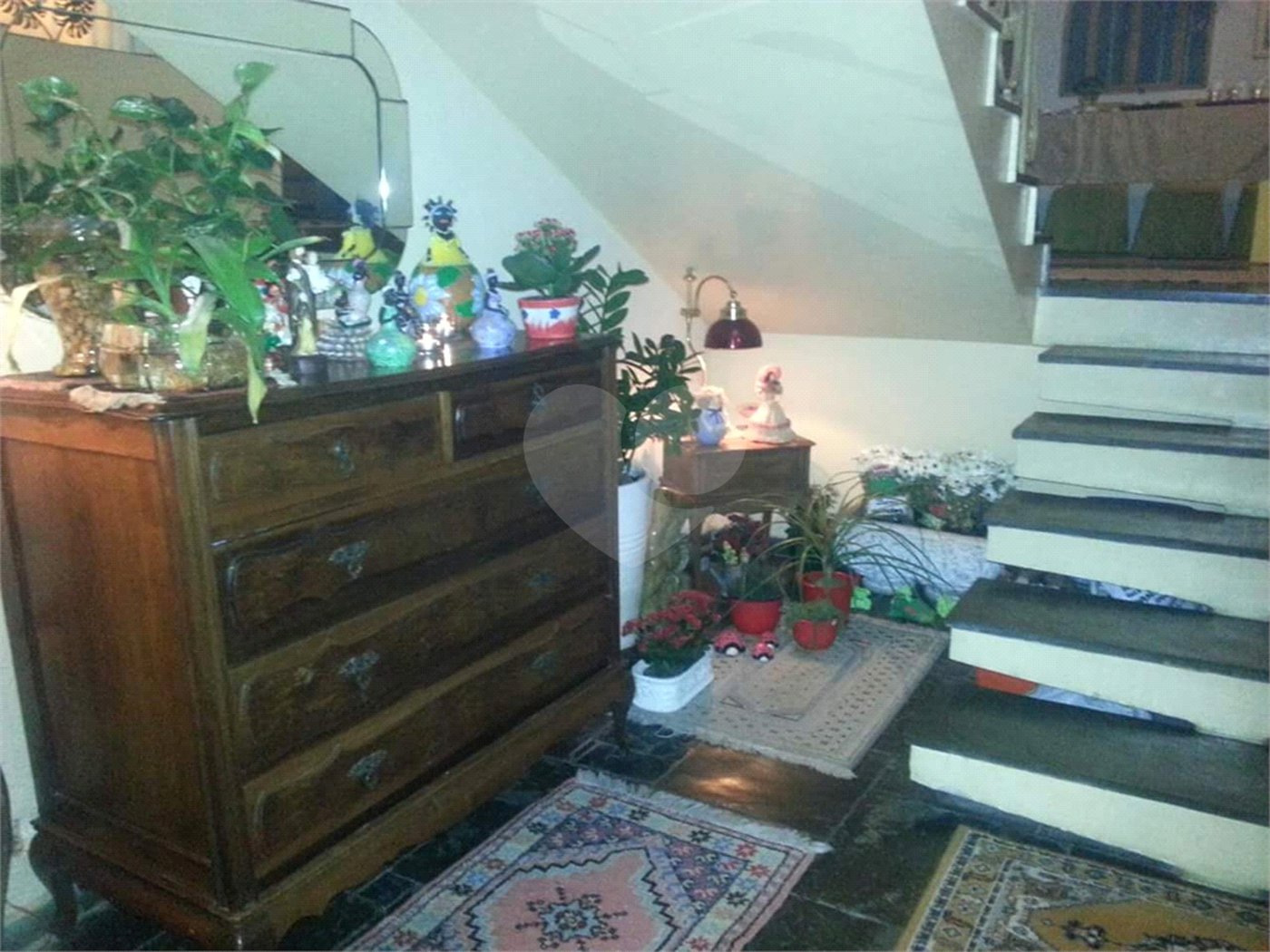 Sobrado à venda com 4 quartos, sendo 2 suítes, em Jardim Leonor, São Paulo, SP