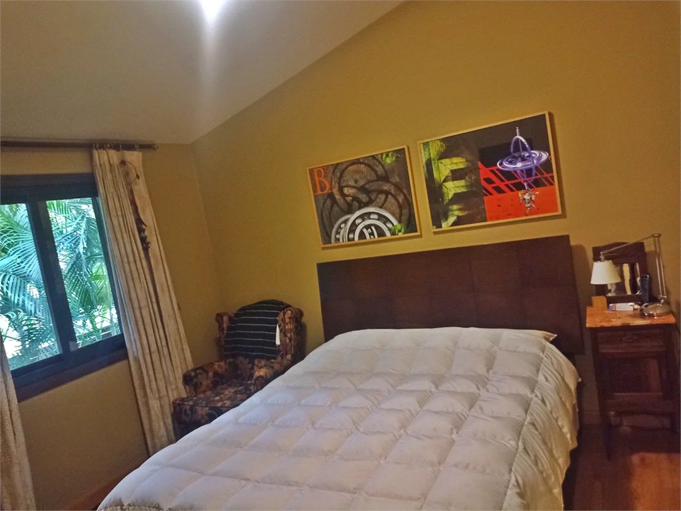 Casa à venda com 4 quartos, sendo 2 suítes,  em Morumbi, São Paulo, SP