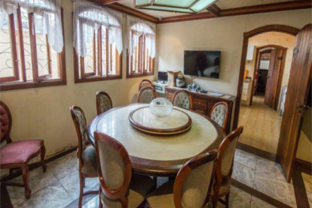 Casa à venda com 4 quartos, sendo 2 suítes, em Brooklin Velho, São Paulo, SP