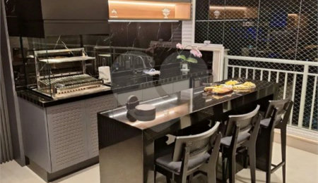 Apartamento à venda com 4 quartos, sendo 2 suítes,  em Vila Anastácio, São Paulo, SP