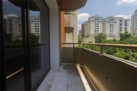 Apartamento à venda com 3 quartos, sendo 1 suíte, em Jardim Ampliação, São Paulo, SP