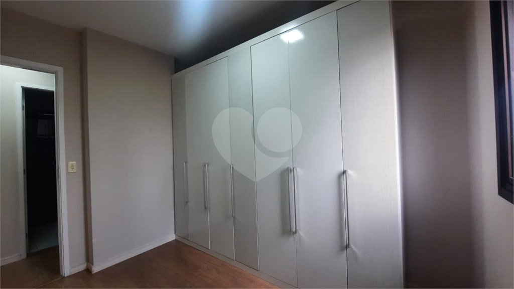 Apartamento à venda com 3 quartos, sendo 1 suíte, em Jardim Marajoara, São Paulo, SP