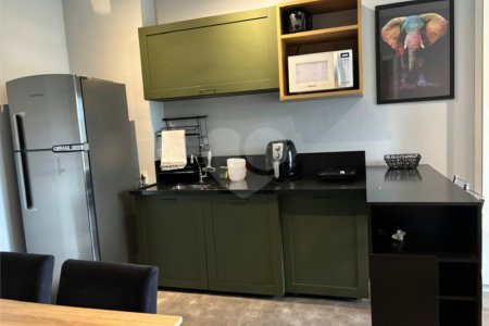 Apartamento à venda ou para alugar com 1 suíte em Pinheiros, São Paulo, SP