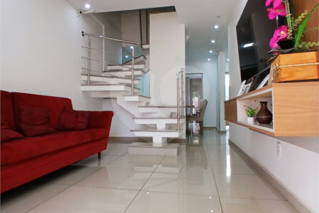 Casa à venda com 4 quartos, sendo 1 suíte, em Campo Grande, Rio de Janeiro, RJ