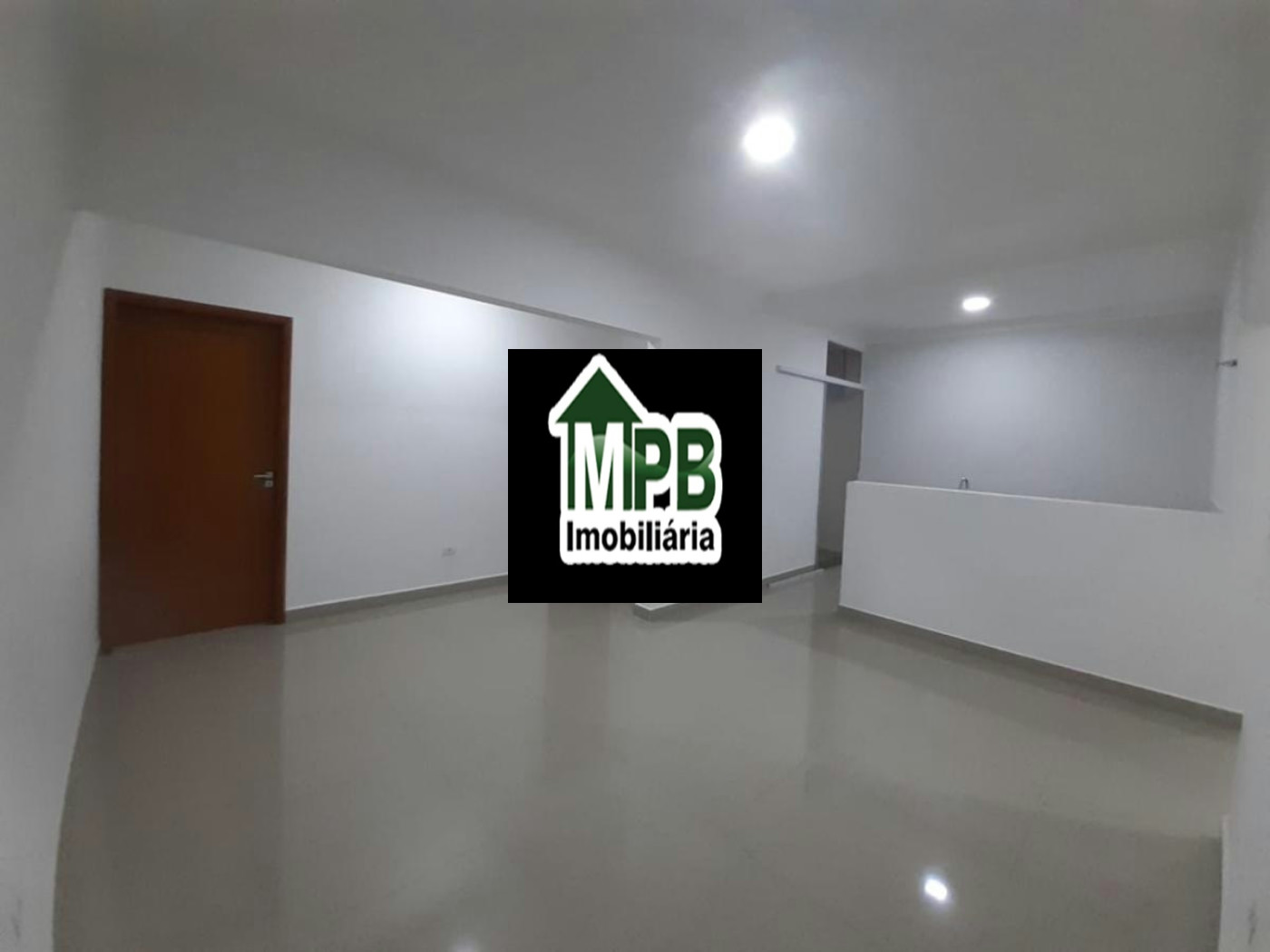 Casa à venda com 3 quartos, sendo 1 suíte, em Jardim das Azaléias, Sorocaba, SP