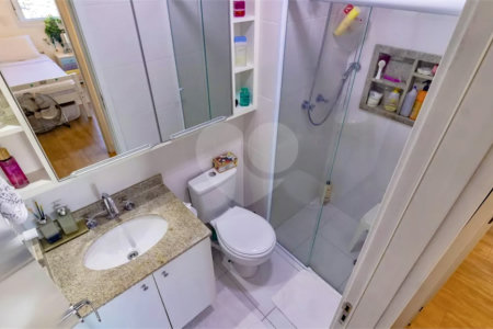 Apartamento à venda com 2 quartos, sendo 1 suíte,  em Vila Mascote, São Paulo, SP