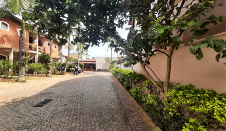 Casa à venda com 3 quartos, sendo 1 suíte,  no condomínio Cantareira Park, São Paulo - SP